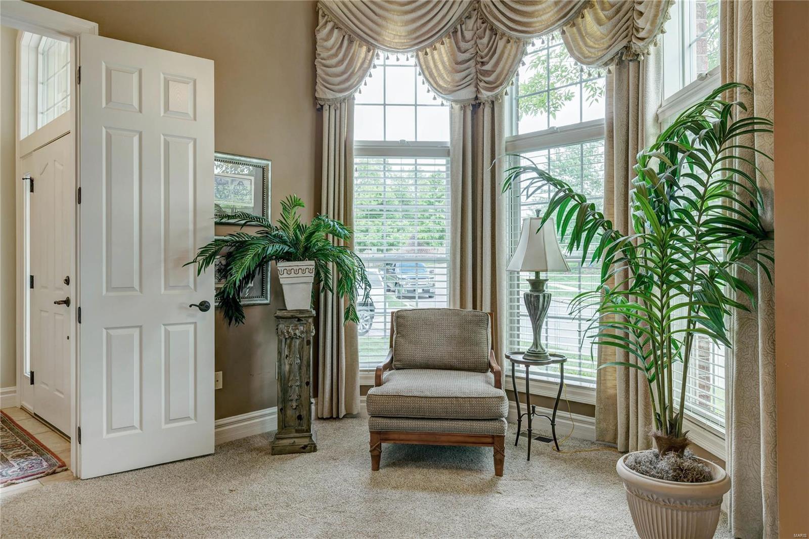 Villas At Meadowbrook - Residential