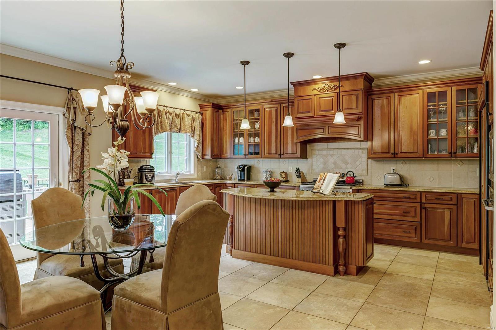 Villas At Meadowbrook - Residential