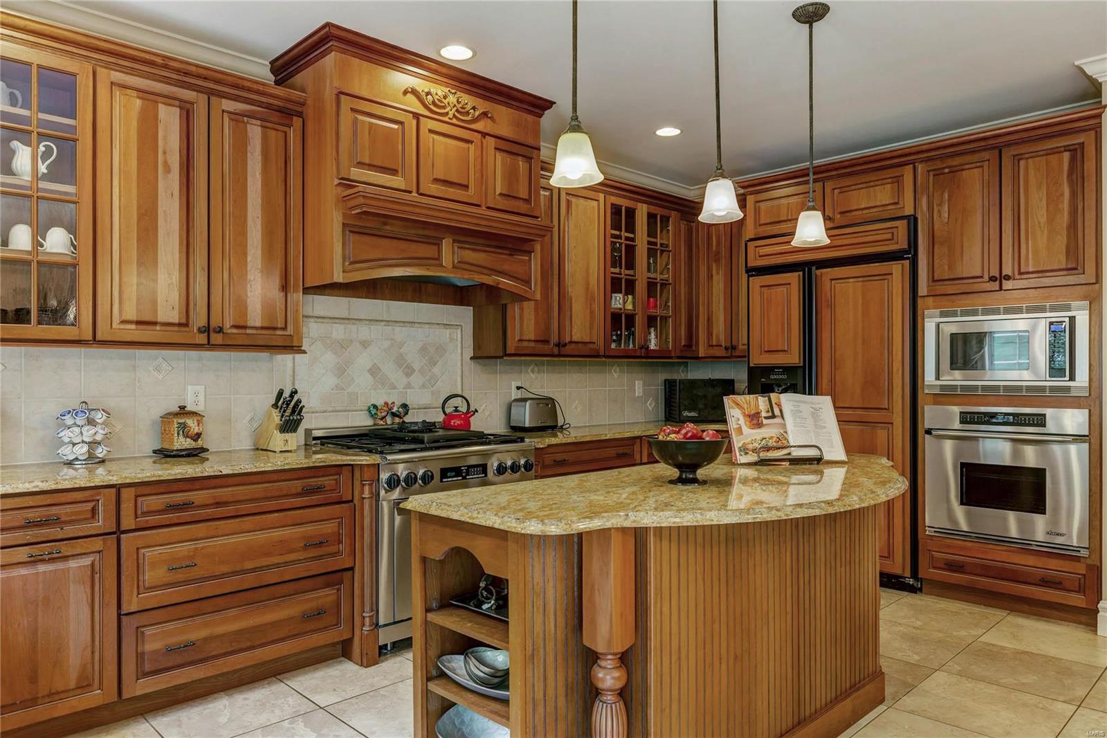 Villas At Meadowbrook - Residential