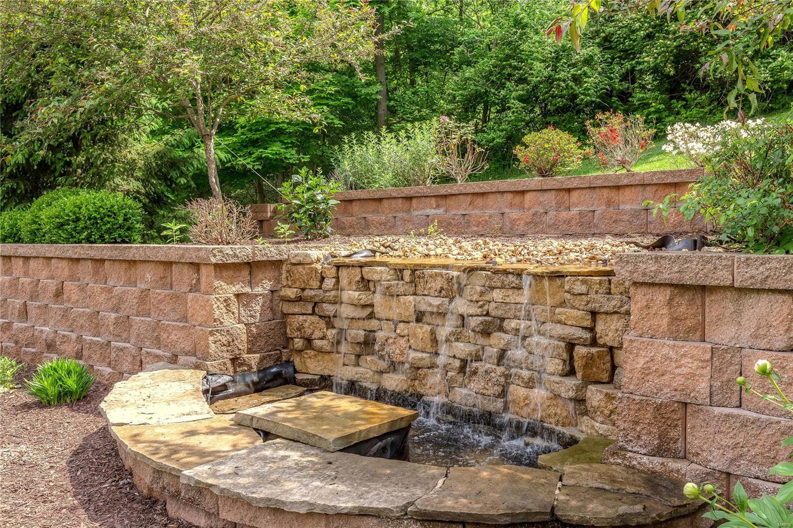 Villas At Meadowbrook - Residential