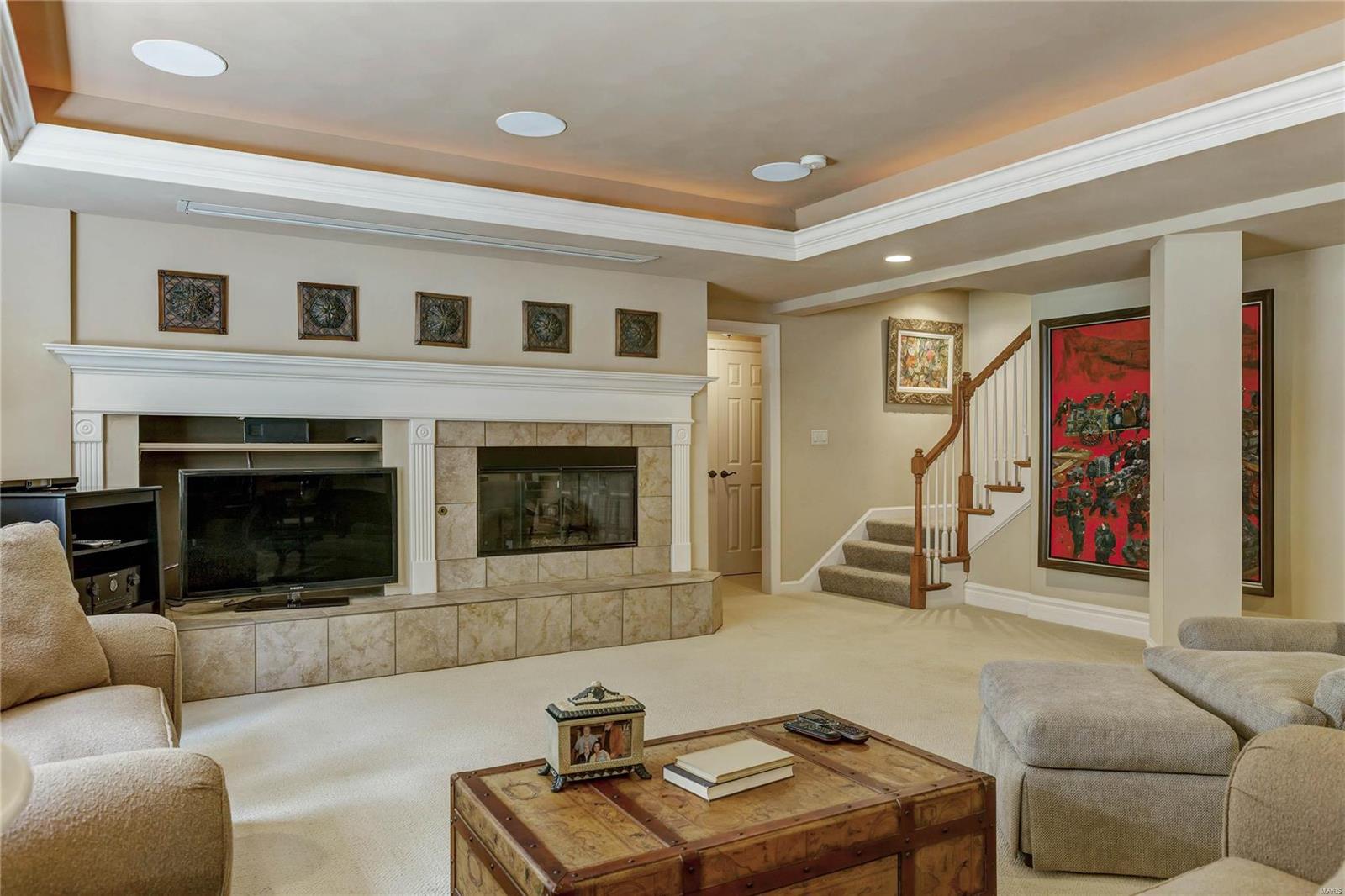 Villas At Meadowbrook - Residential