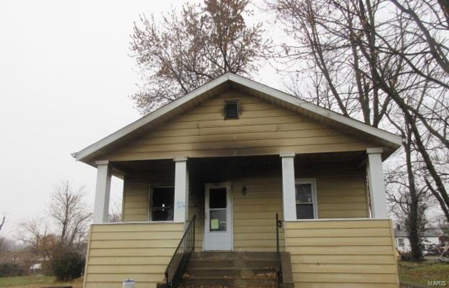 This charming property is a must see! It features 2 bedrooms, 1 bathroom, detached garage and so much more. Hurry this will not last long at this great price. If buyer is planning on occupying property please have them sign the owner occupant form and submit with initial offer.  To make an offer all selling agents go to the Homepath website and see instructions attached. SpecialListingConditions: Foreclosure