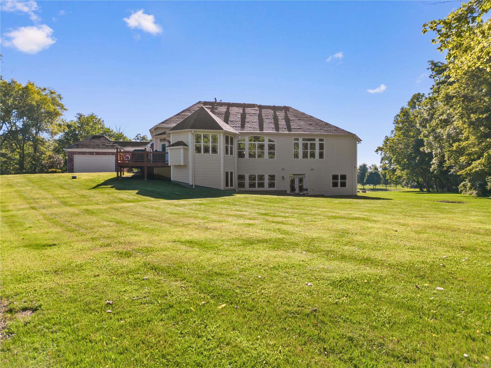 Summit Estate - Residential