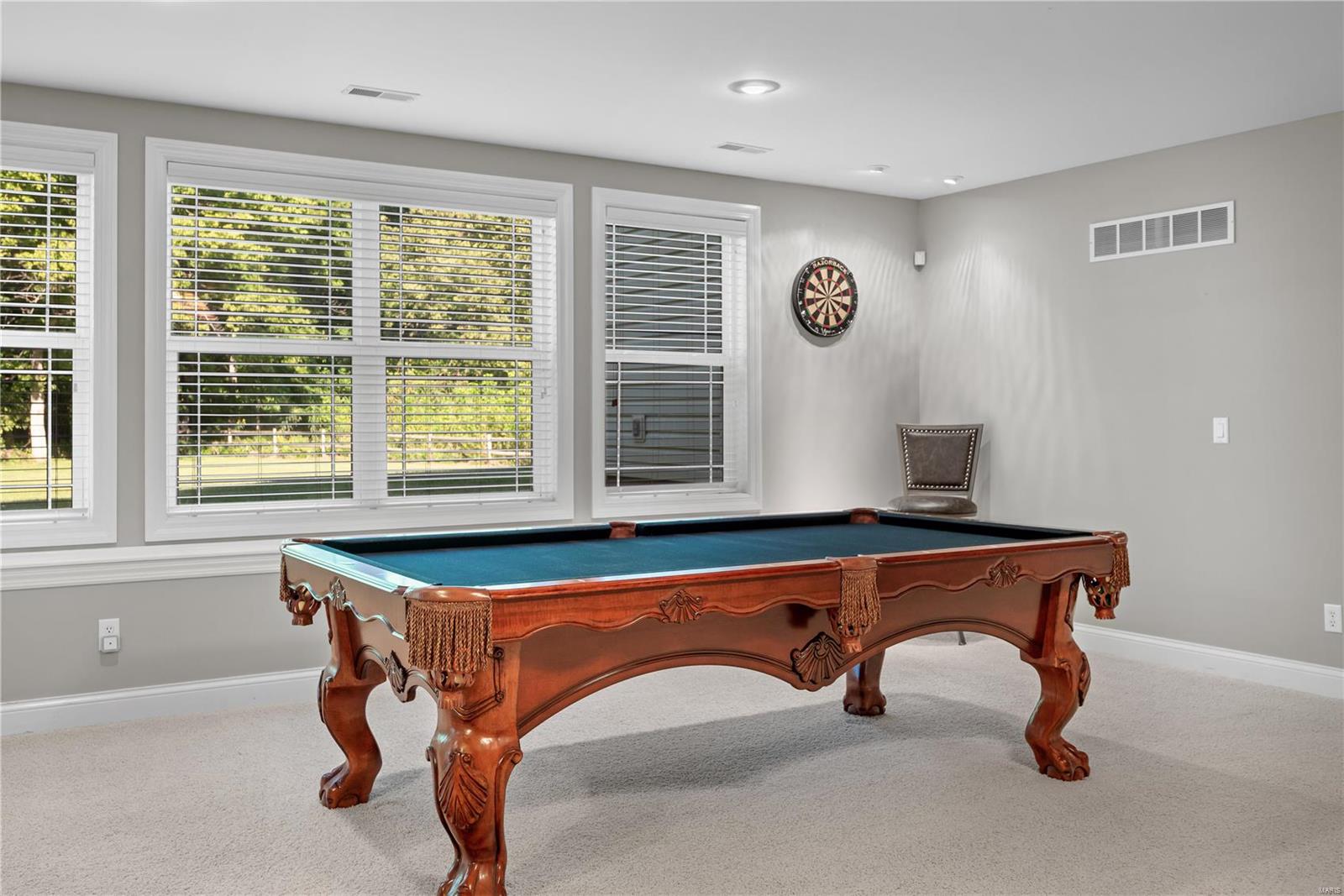 Summit Estate - Residential