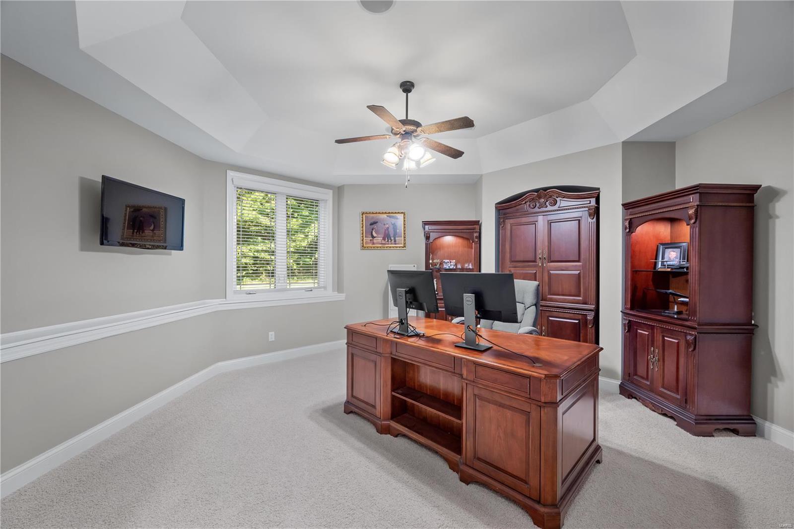 Summit Estate - Residential