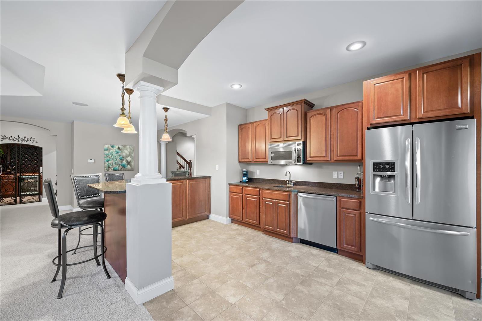 Summit Estate - Residential