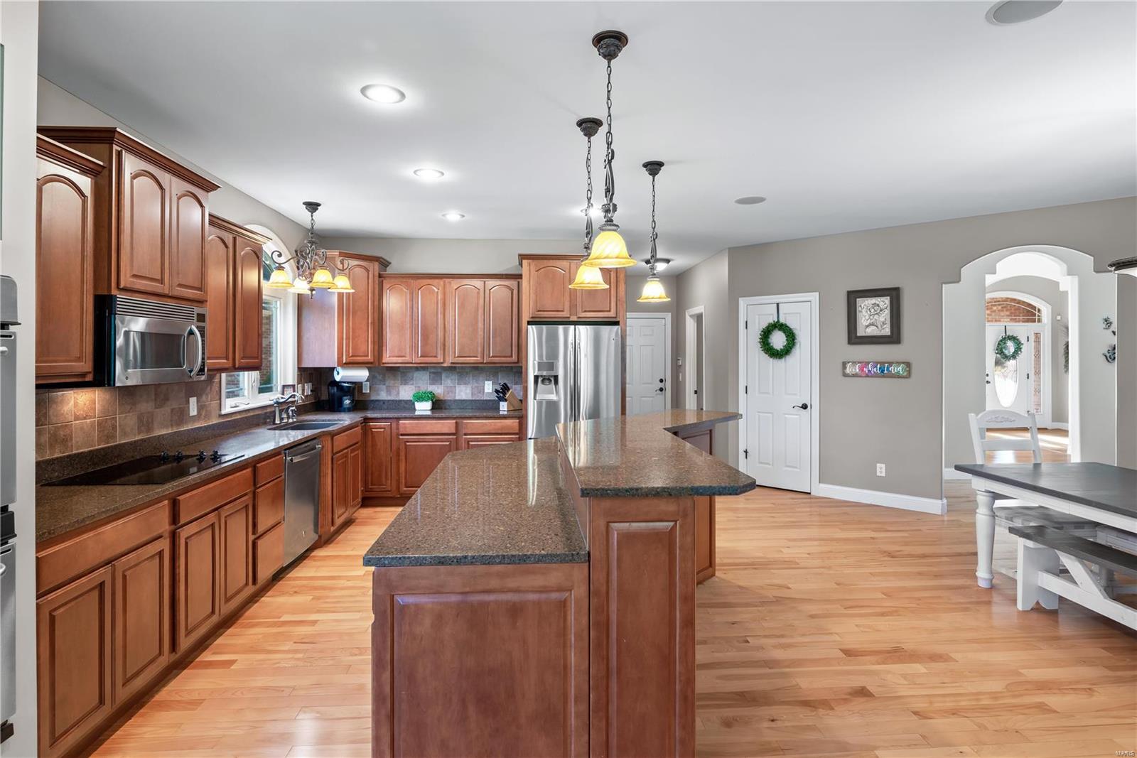 Summit Estate - Residential