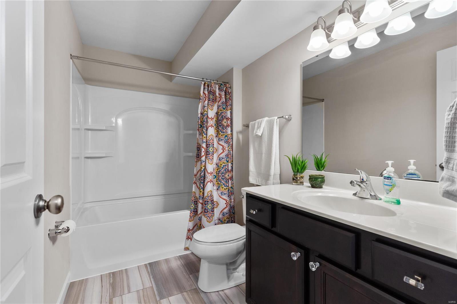 Ashford Knoll #2 - Residential