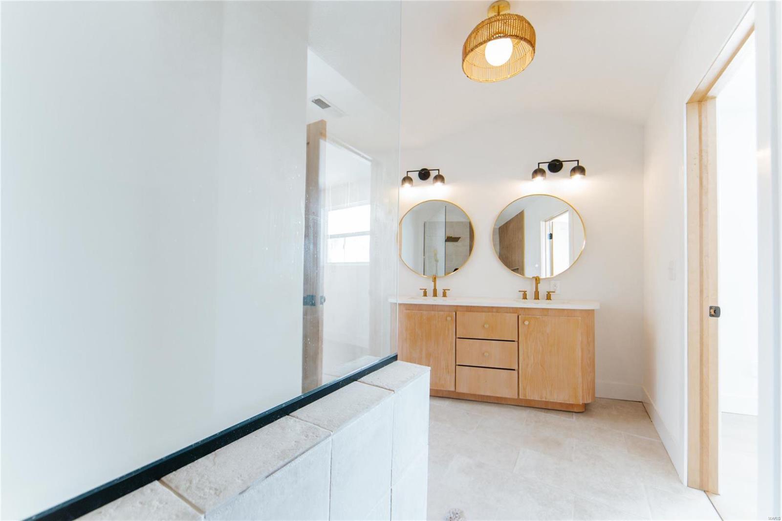 Country Club Terrace - Residential