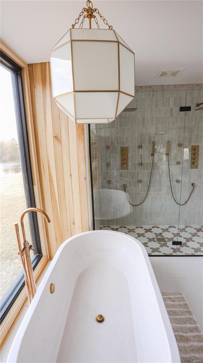 Country Club Terrace - Residential