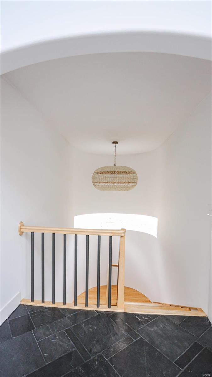 Country Club Terrace - Residential