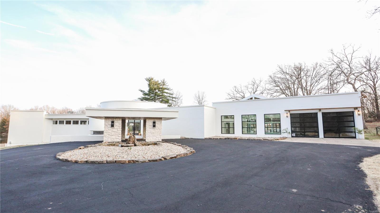 Country Club Terrace - Residential