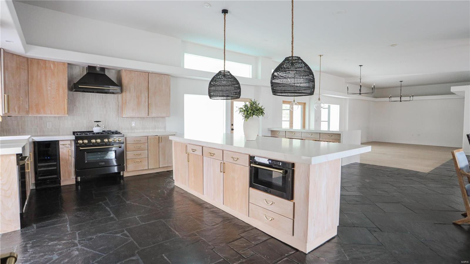 Country Club Terrace - Residential