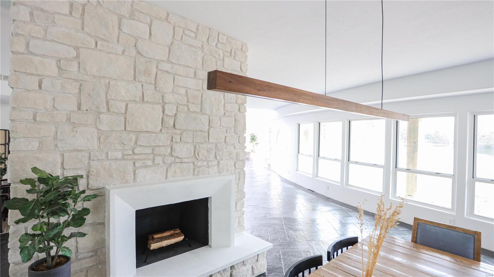 Country Club Terrace - Residential