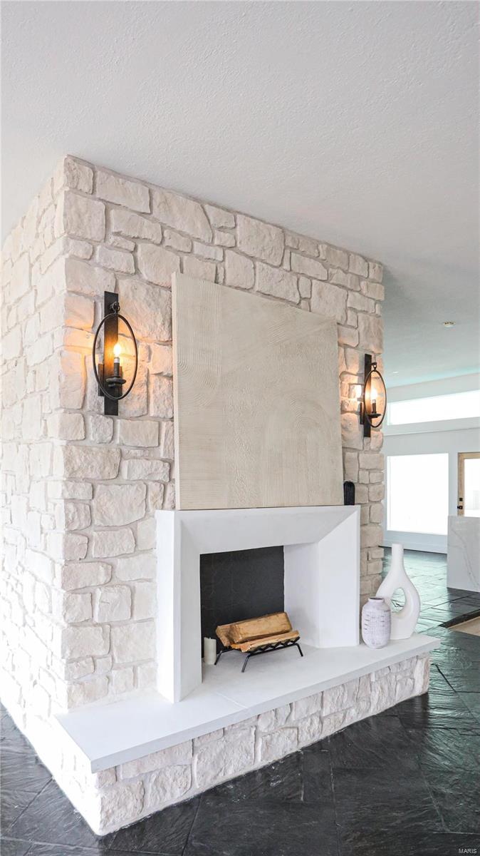 Country Club Terrace - Residential