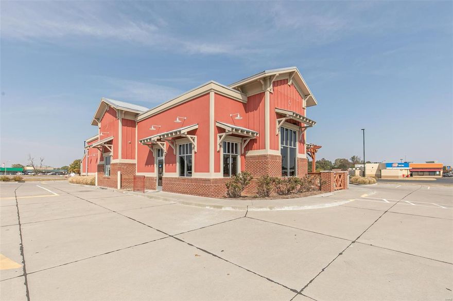 Located on the street with the highest traffic count in town! This location and building are perfect for a national or regional franchise location or private company. There is seating for 40 inside, plus a covered patio outside, and a drive-through window for added revenue potential and customer convenience. Priced below a recent appraisal. Owner is licensed Missouri Realtor Location: High Traffic