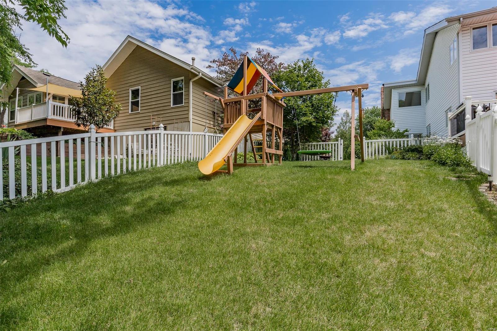 Heritage #10 - Residential