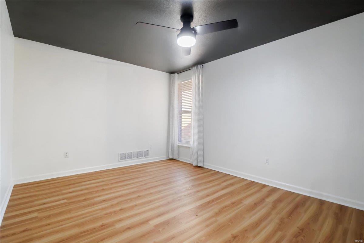 St Louis, Missouri 63122, United States, 3 Bedrooms Bedrooms, ,2 BathroomsBathrooms,Residential,Active,9799