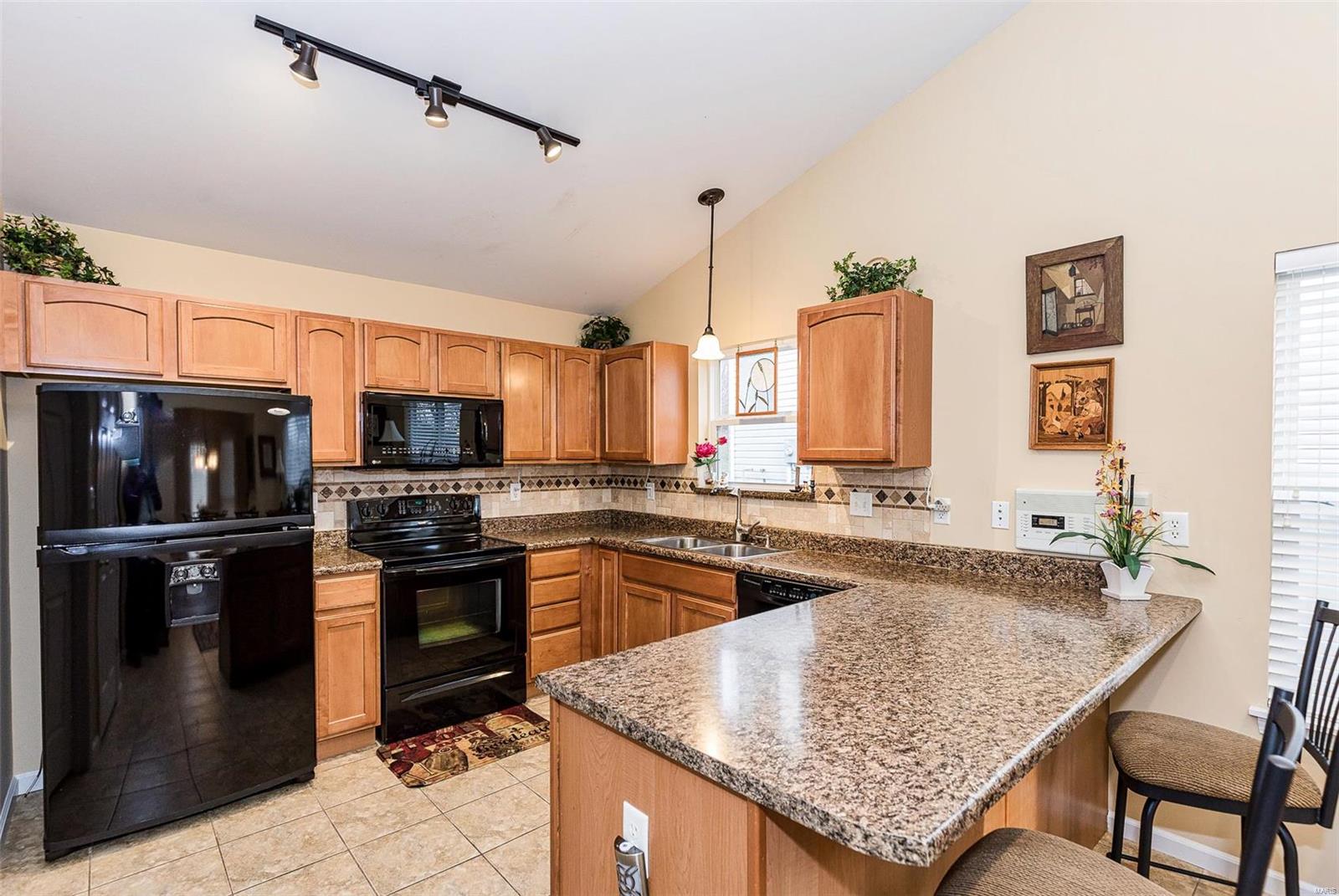 Kingsridge Estates Three - Residential