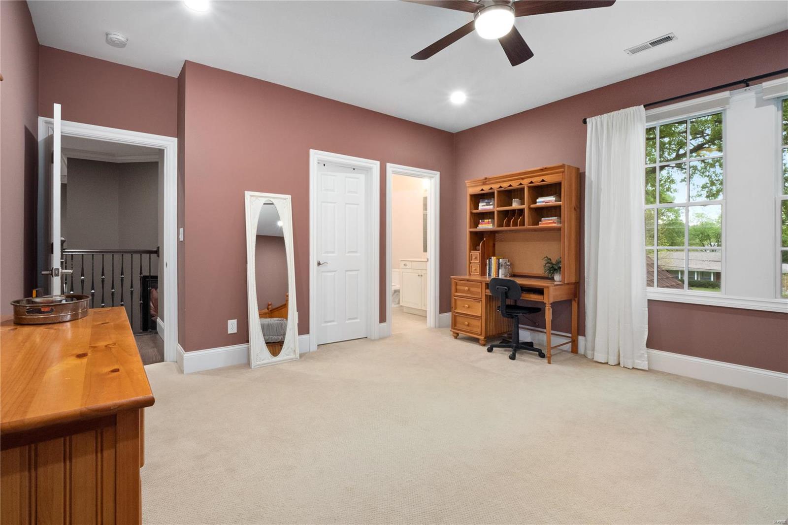 Oak Park Estate - Residential