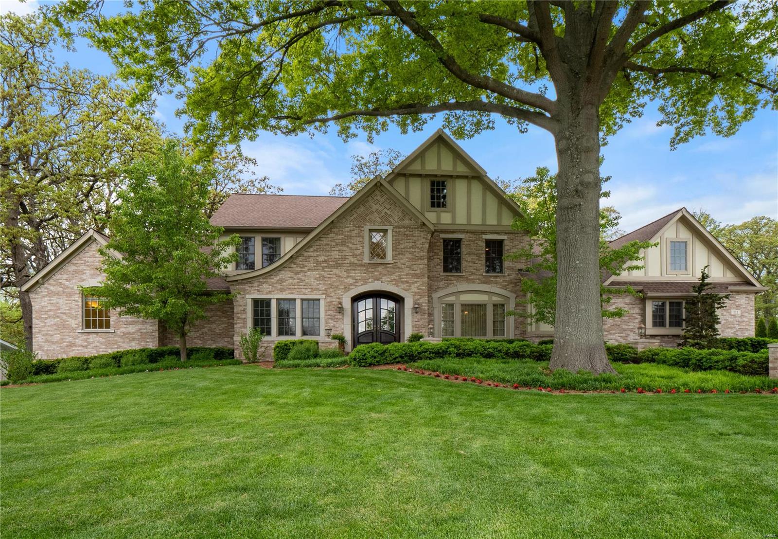 Oak Park Estate - Residential