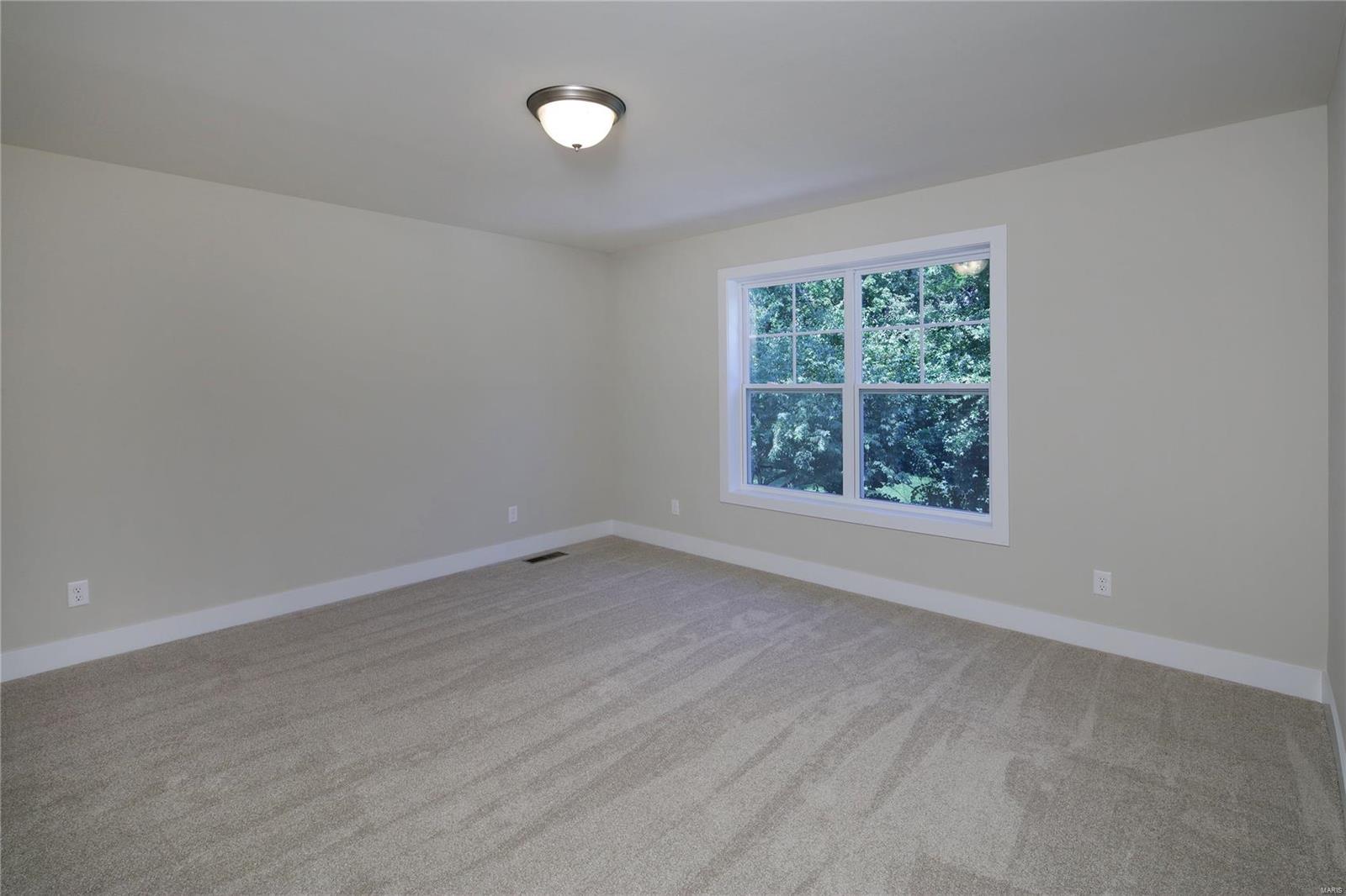 Stoneleigh Towers - Residential