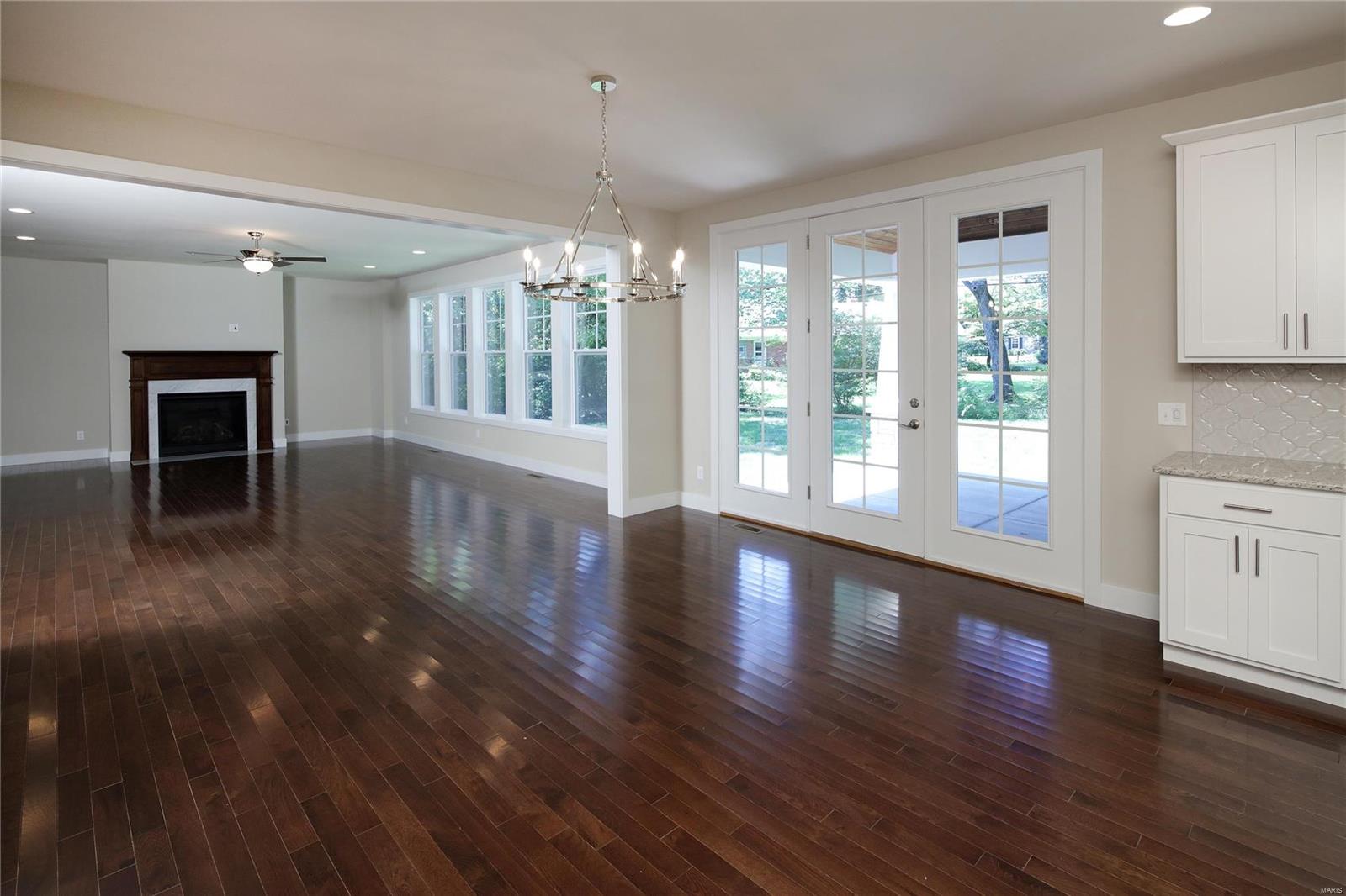 Stoneleigh Towers - Residential