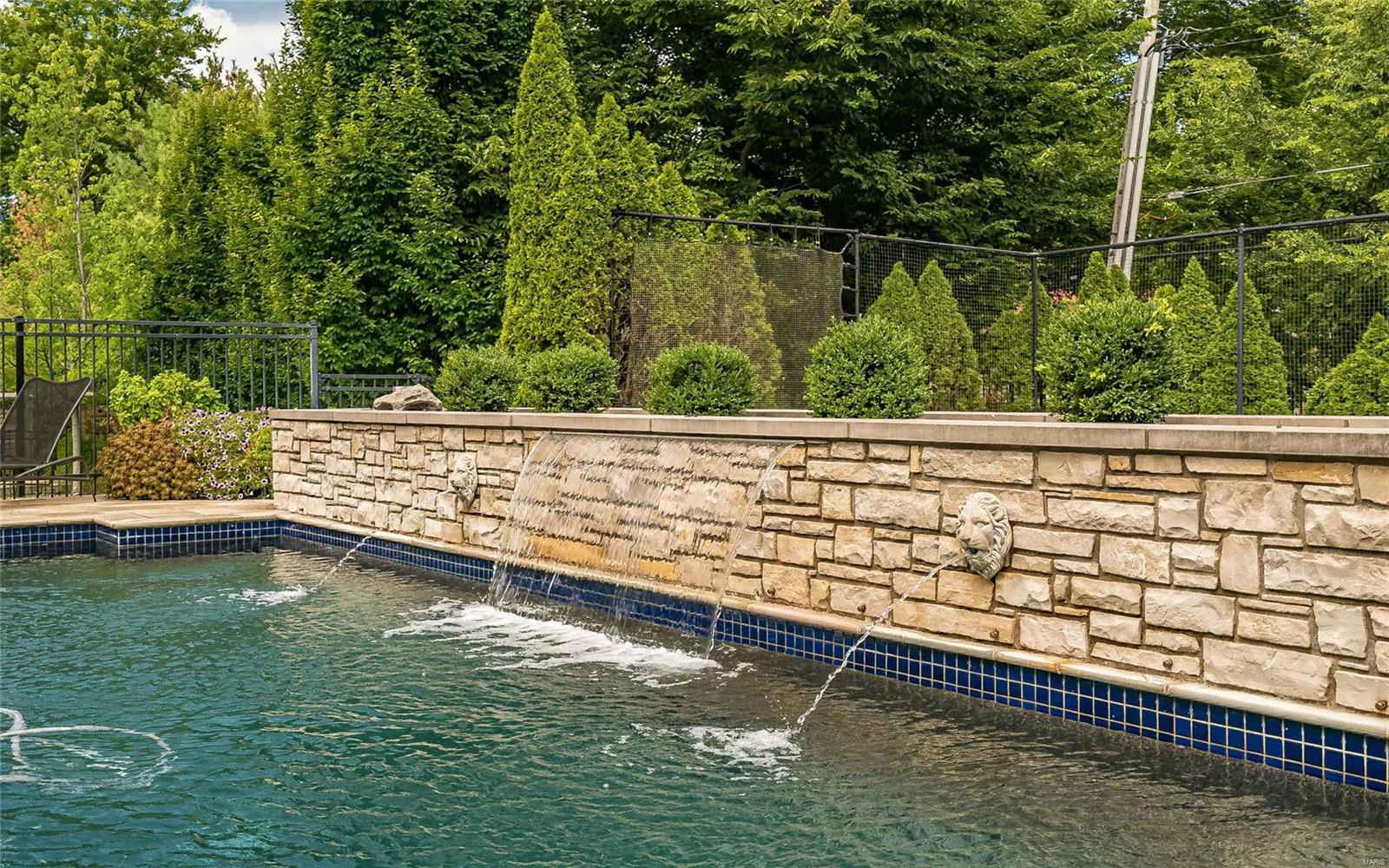 Forsyth Place - Residential