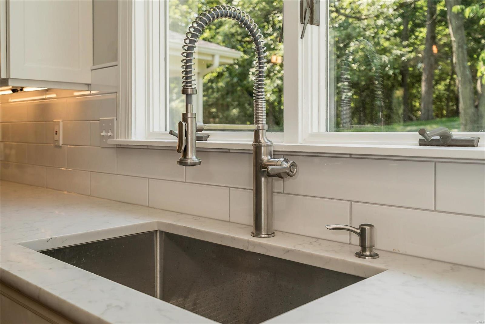 Essex Point - Residential