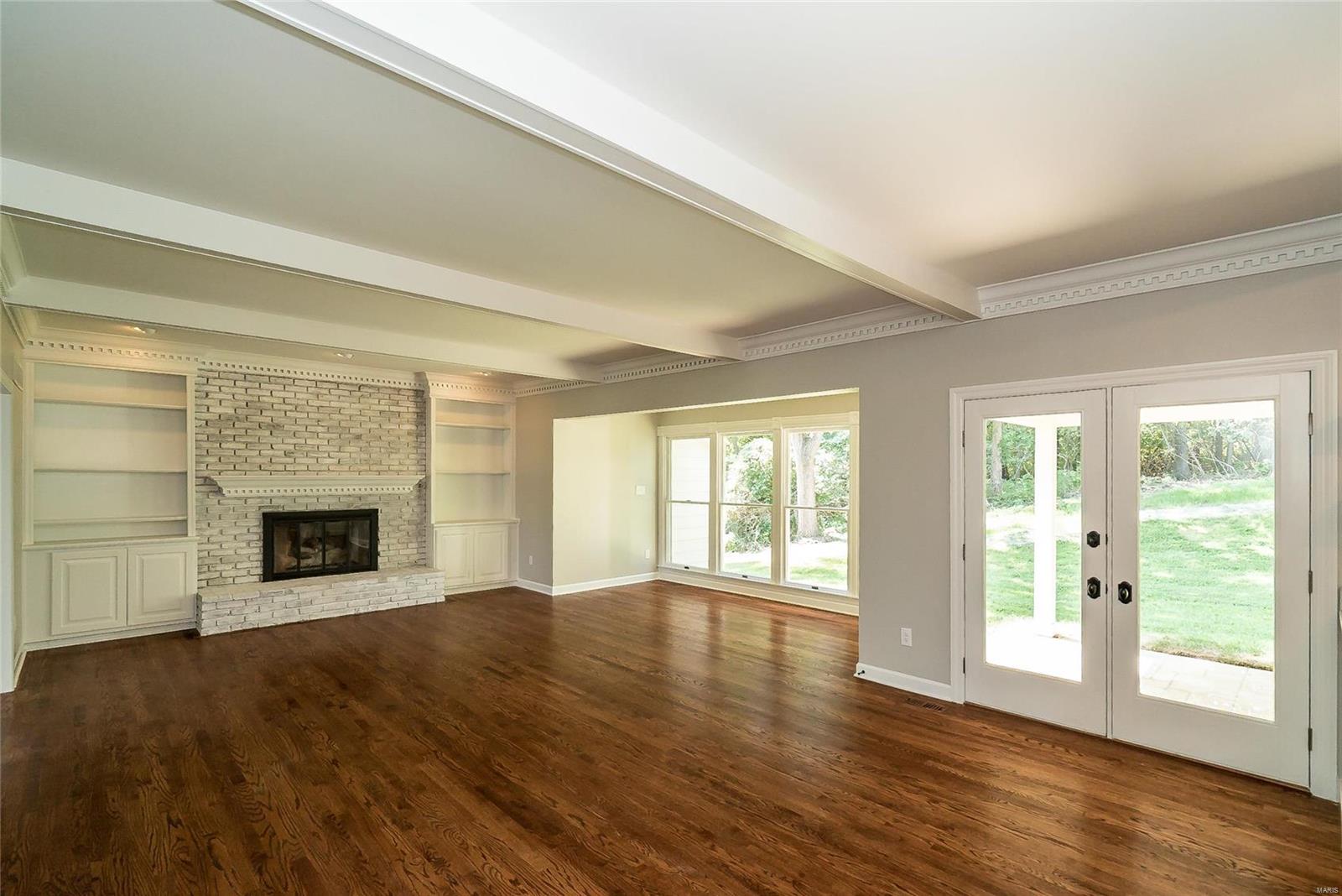 Essex Point - Residential