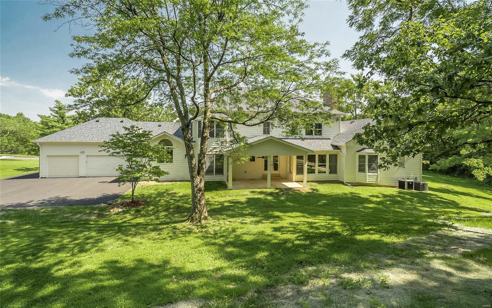 Essex Point - Residential