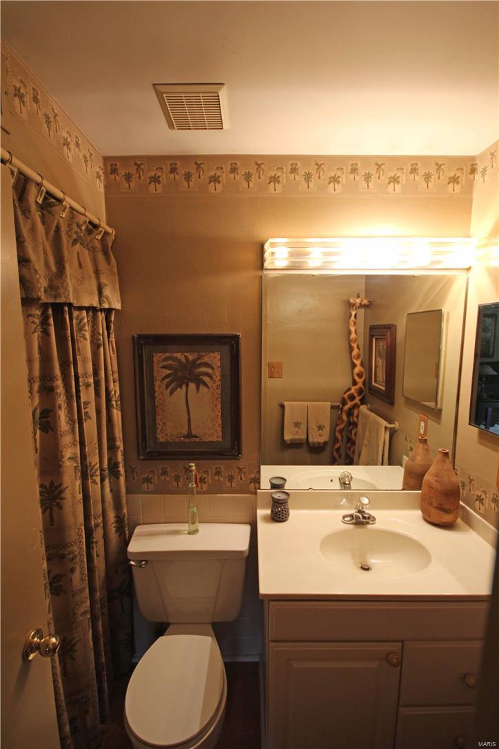 Chateau De Ville Condo Sec - Residential