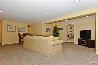 Seven Oaks - Residential