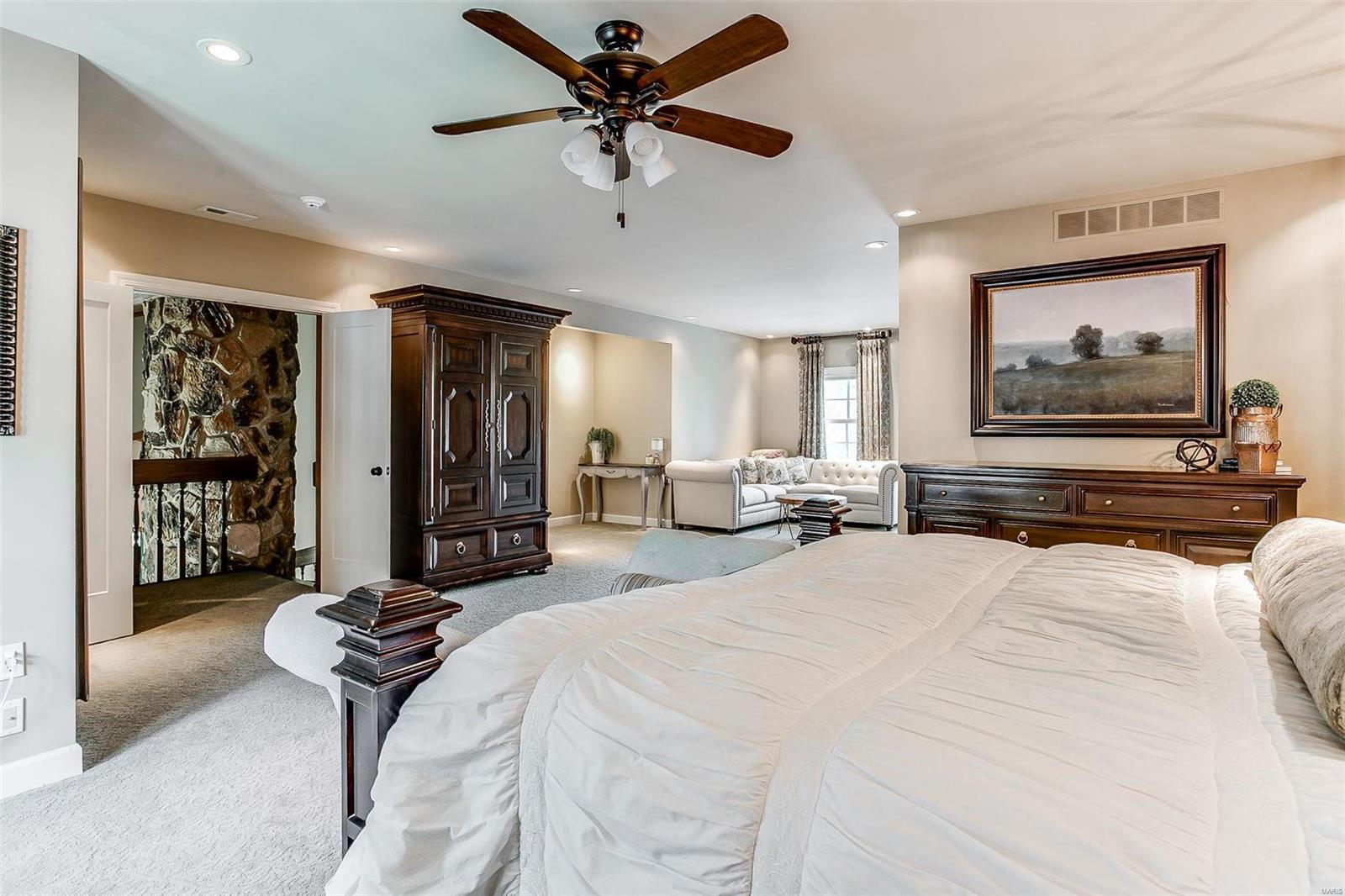 Acorn Hill Lt 1 Bdy Adj Re229-68 & - Residential