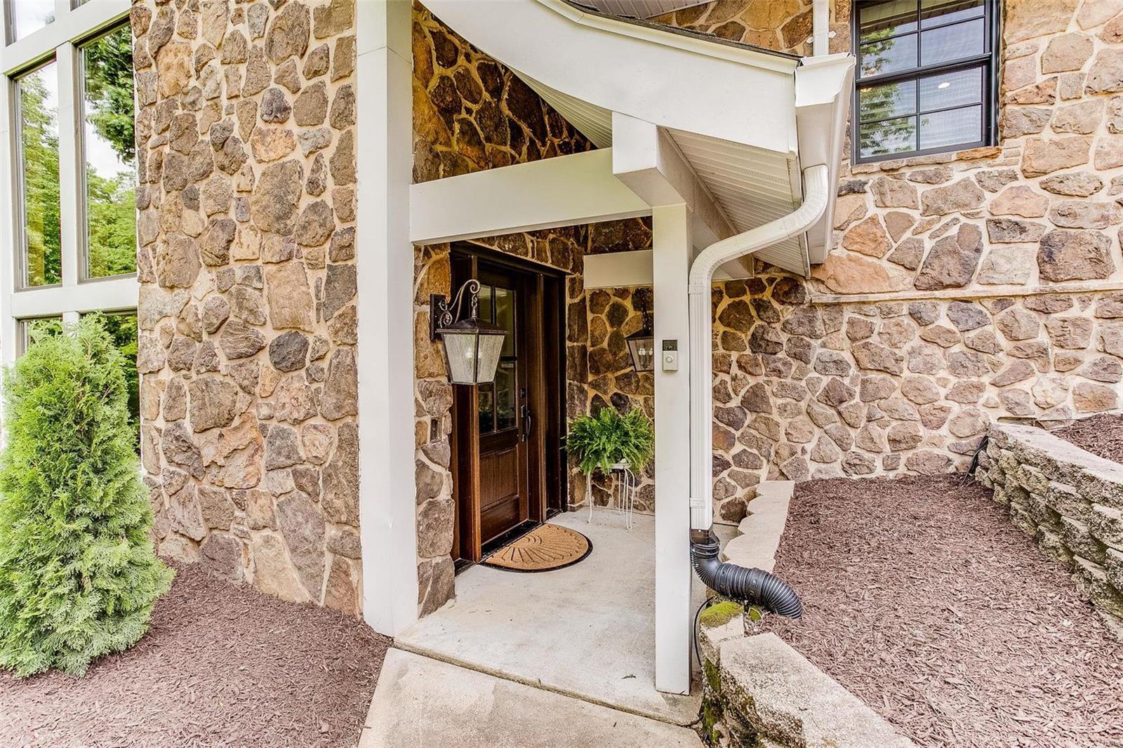 Acorn Hill Lt 1 Bdy Adj Re229-68 & - Residential