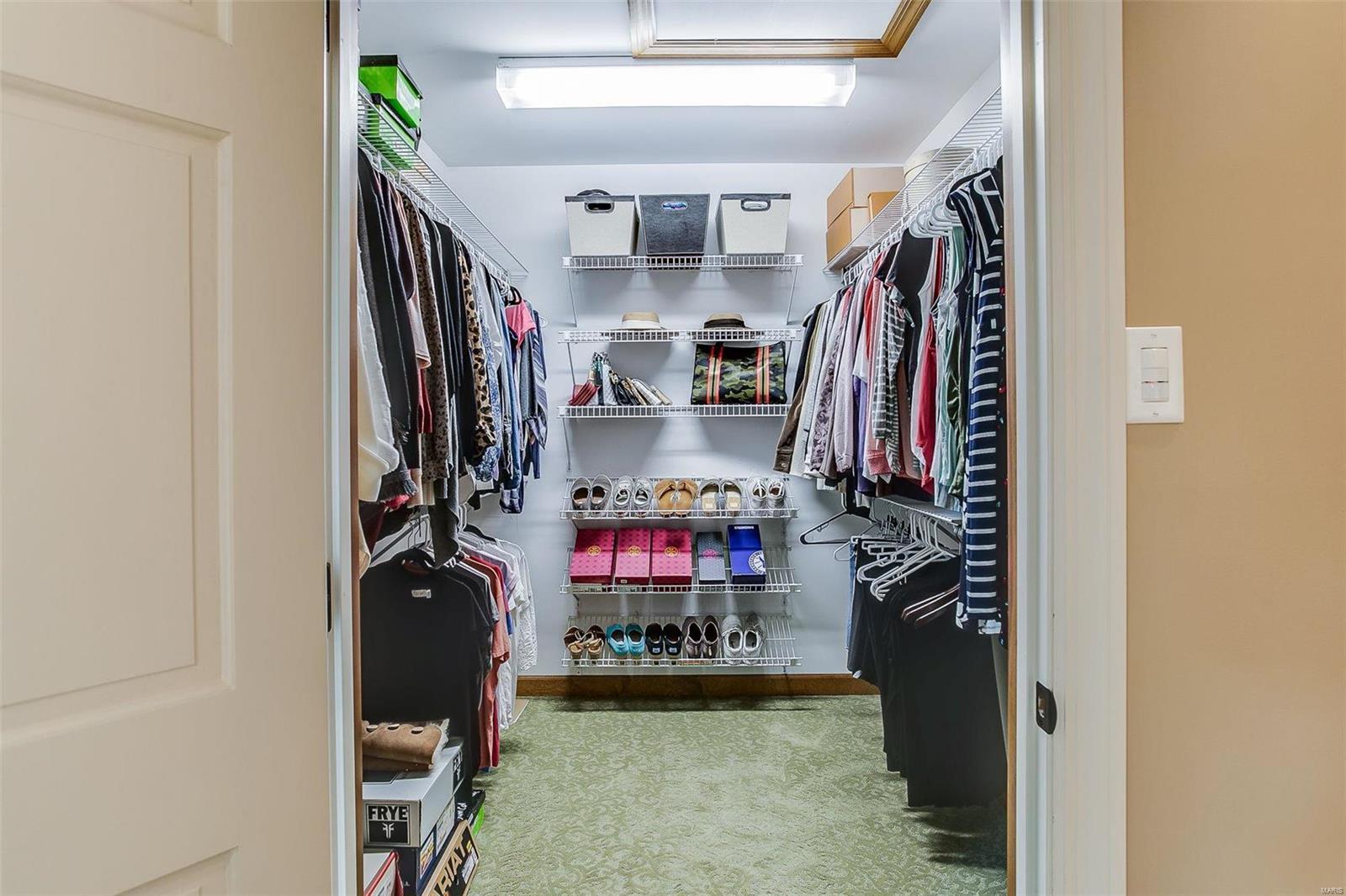 Acorn Hill Lt 1 Bdy Adj Re229-68 & - Residential