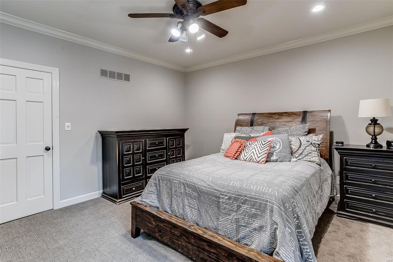 Acorn Hill Lt 1 Bdy Adj Re229-68 & - Residential