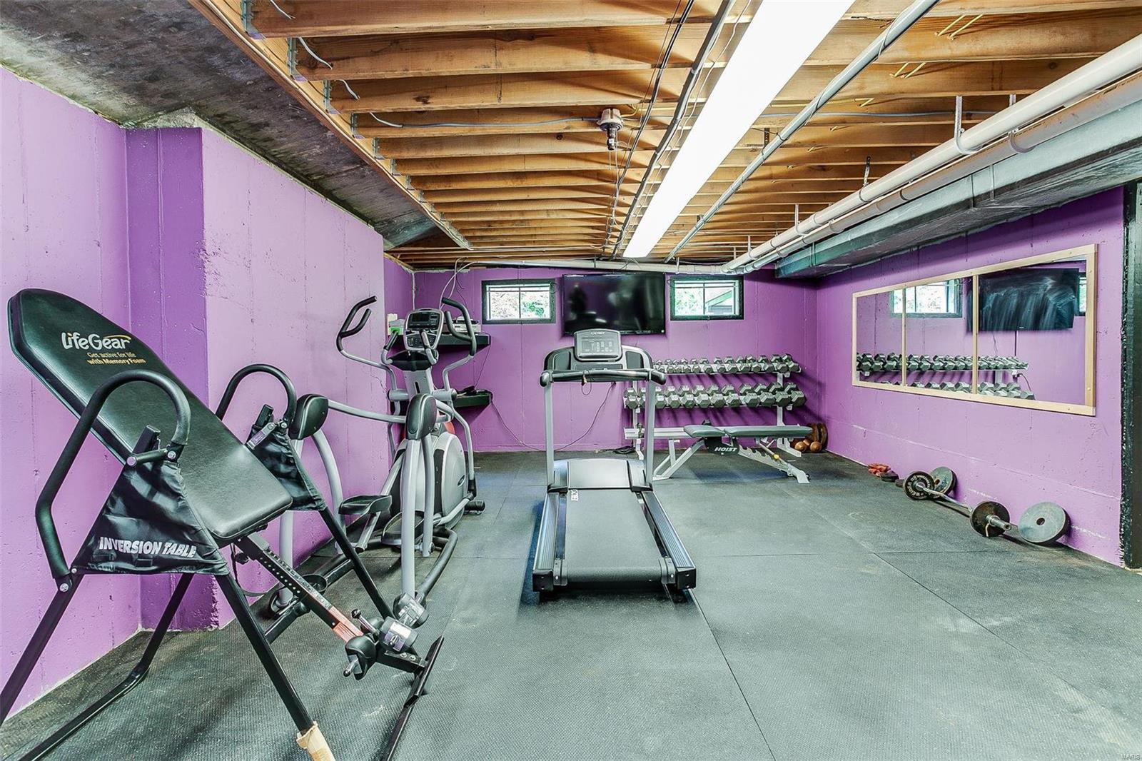 Acorn Hill Lt 1 Bdy Adj Re229-68 & - Residential