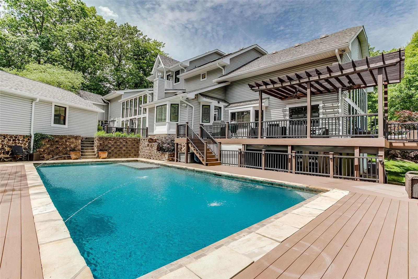 Acorn Hill Lt 1 Bdy Adj Re229-68 & - Residential