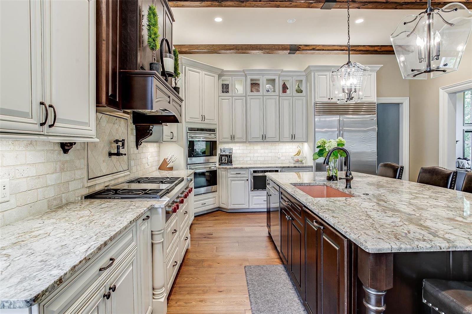 Acorn Hill Lt 1 Bdy Adj Re229-68 & - Residential