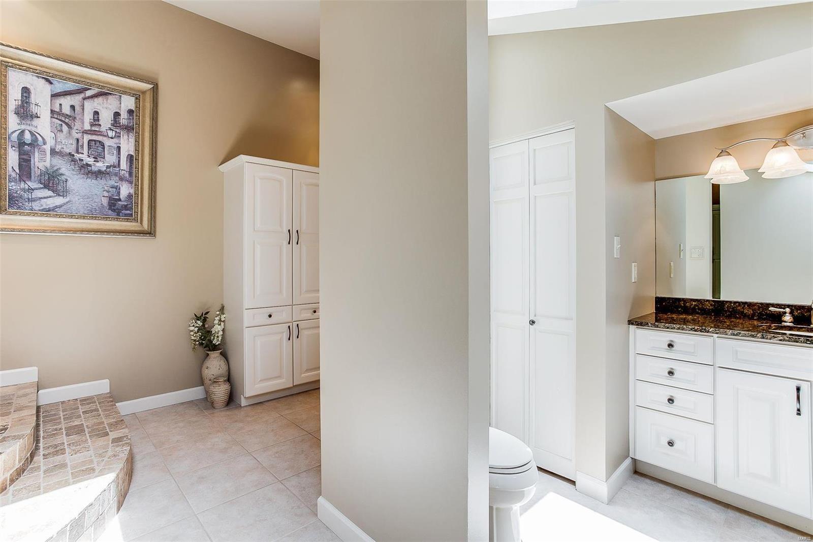 Acorn Hill Lt 1 Bdy Adj Re229-68 & - Residential