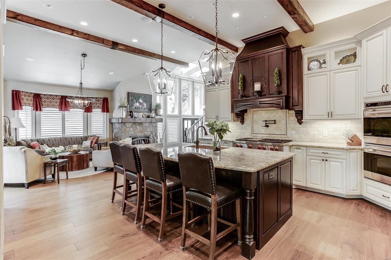 Acorn Hill Lt 1 Bdy Adj Re229-68 & - Residential