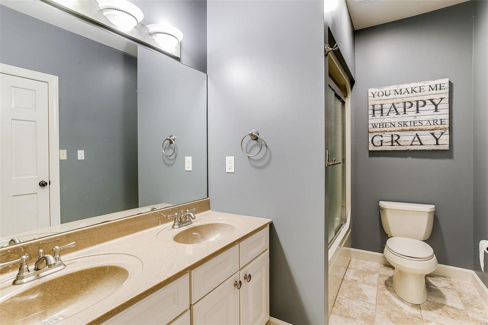 Acorn Hill Lt 1 Bdy Adj Re229-68 & - Residential