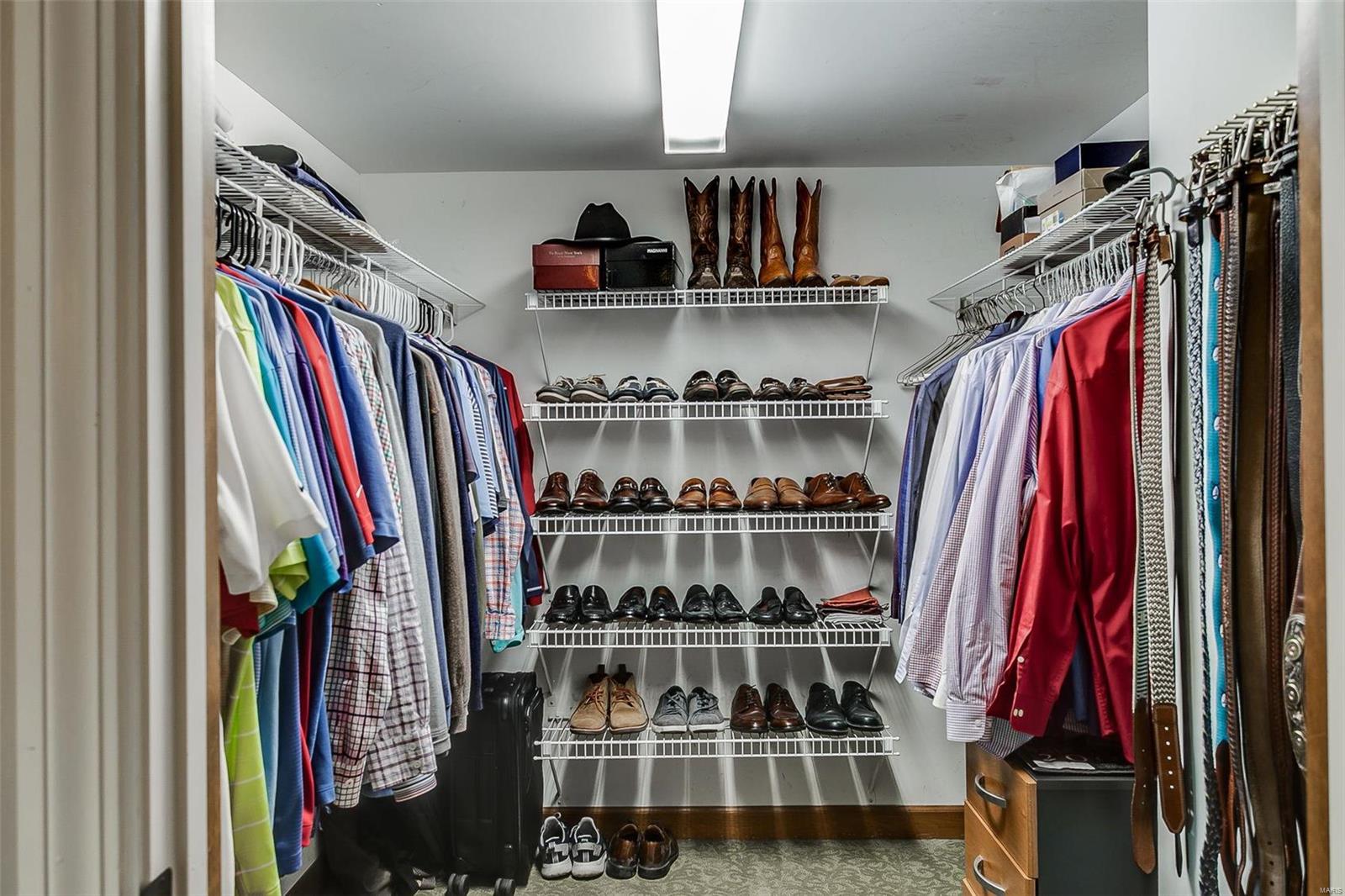 Acorn Hill Lt 1 Bdy Adj Re229-68 & - Residential