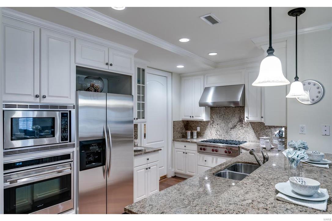 Villas Of Clayton Gardens Condo The - Residential