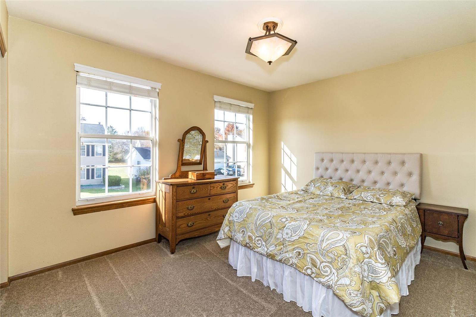 Twin Chimneys Village E Plum Grove - Residential