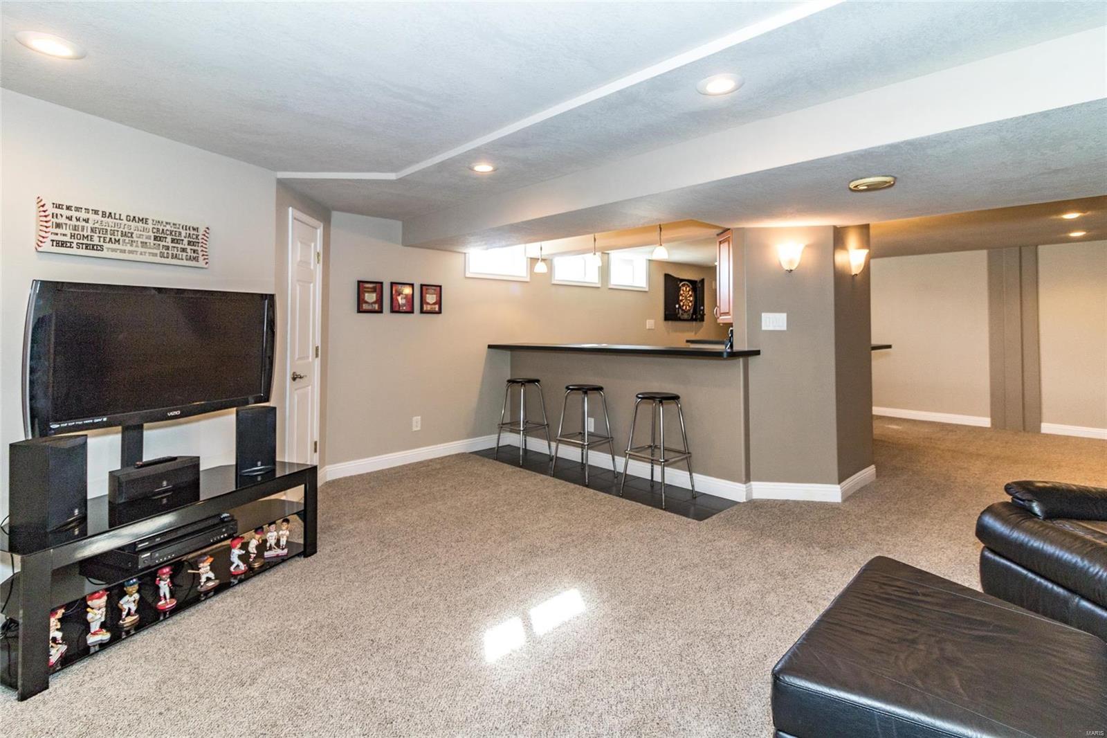 Twin Chimneys Village E Plum Grove - Residential