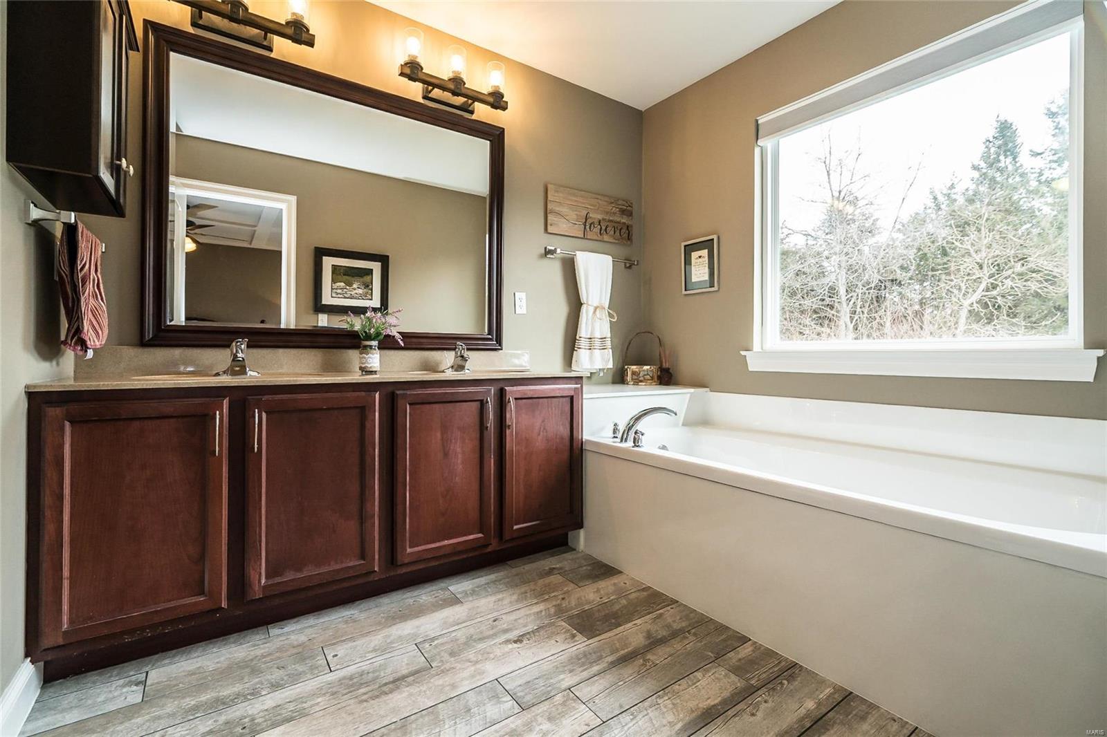 Estates at Williams Creek - Residential