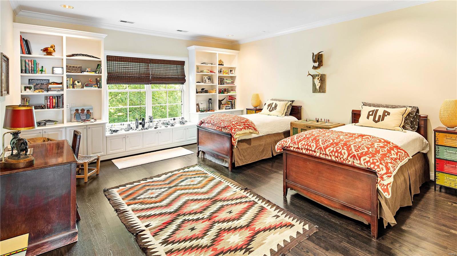 Apple Tree - Residential