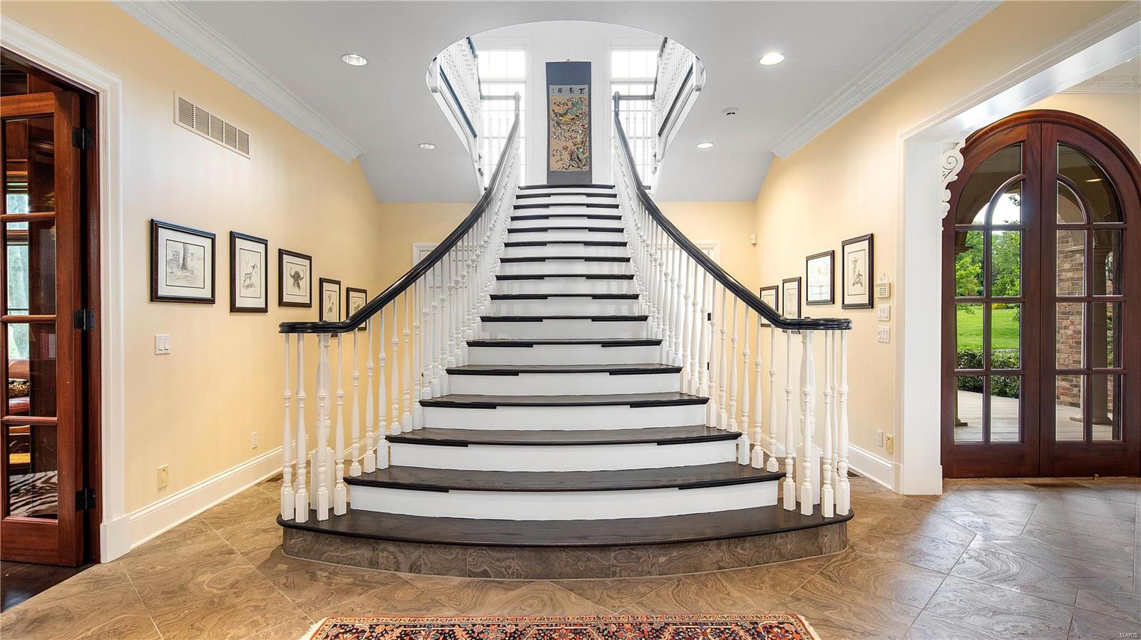 Apple Tree - Residential